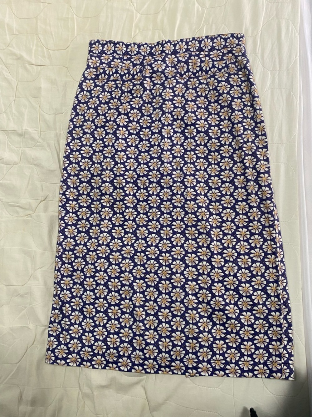 Brooklyn Industries Floral Daisy Print Pencil Skirt